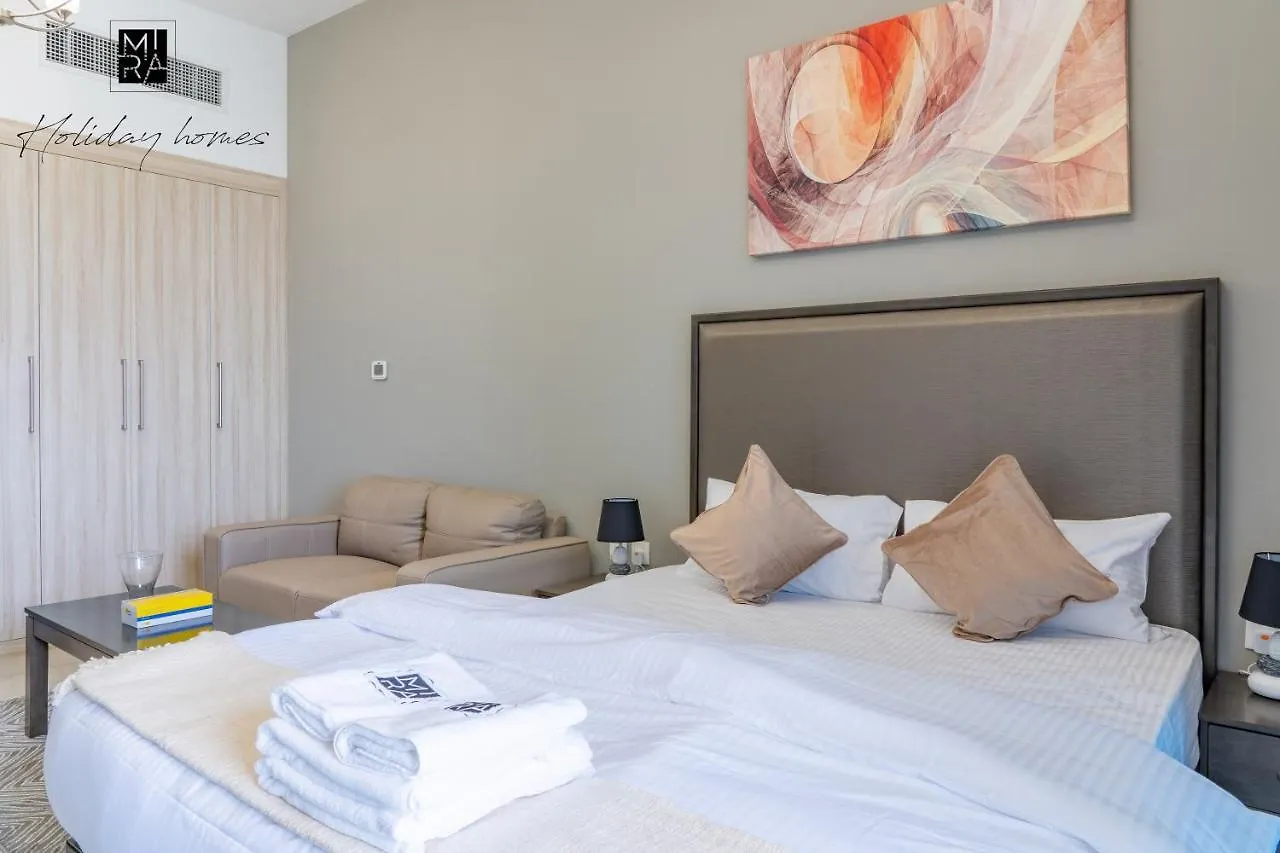 Mira Holiday Homes - Studio With Burj Khalifa View - Elite Business Bay Dubai Apartment
